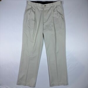 Roundtree & Yorke Pleated Chinos Mens 34x30 Khaki Excellent Cotton‎ Straight Leg